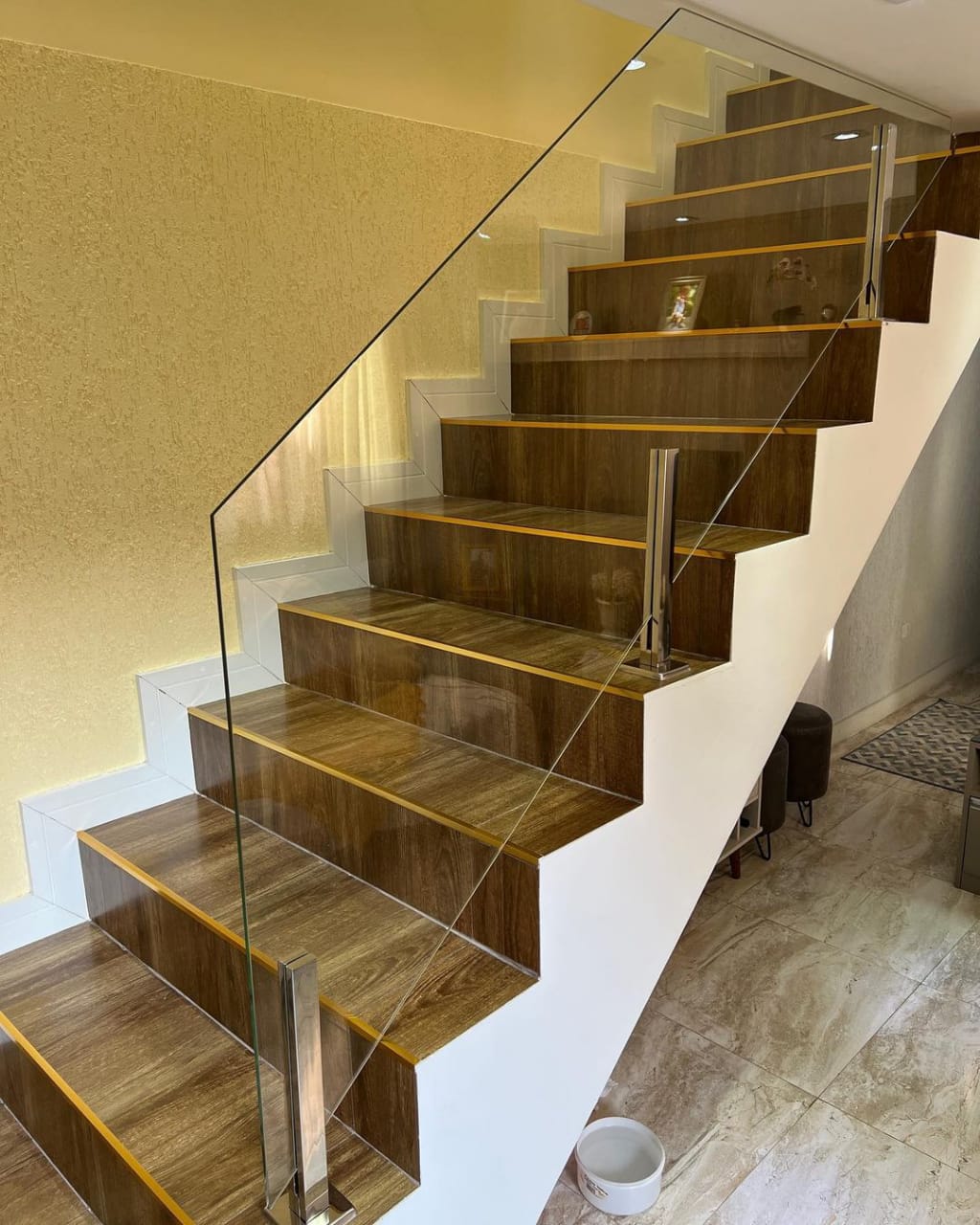 Guarda-Corpo e Escadas em Vidro