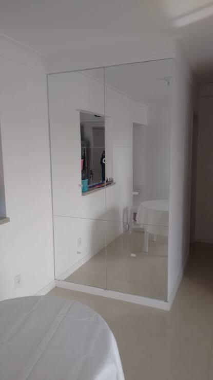 Painéis de Espelhos com Bisotê