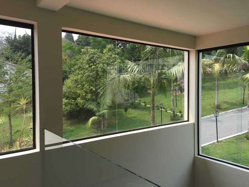 Portas e Janelas de Vidro Temperado em Balneário Camboriú, Itapema e Região