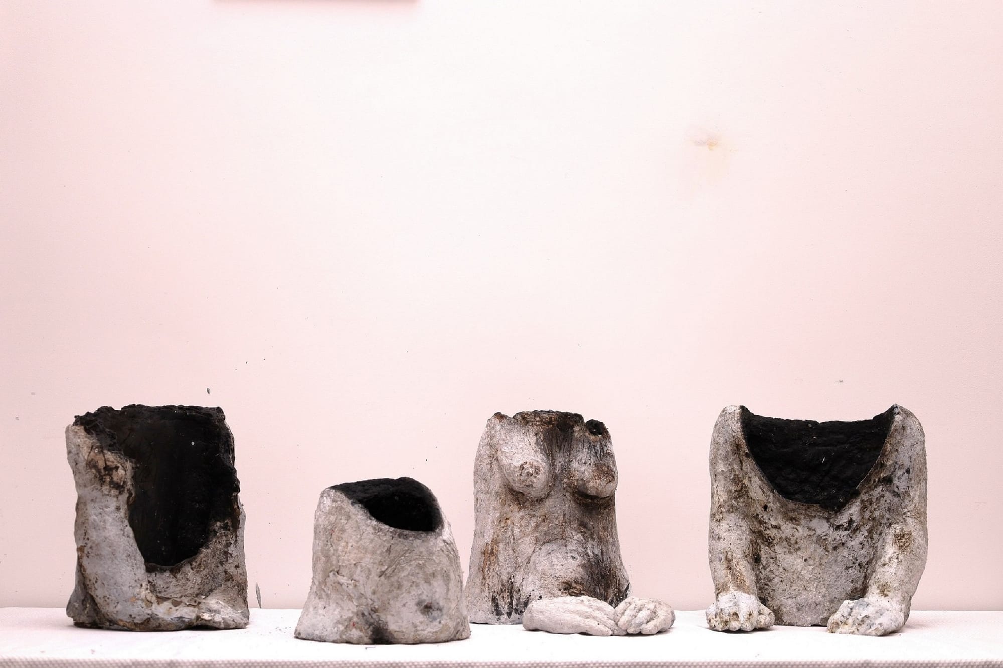 155x75x38 cm