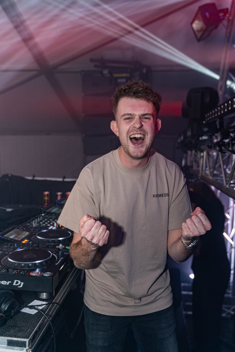 Oud & Nieuwe Tentfeest