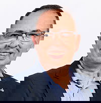 מצבם המורפולוגי והסדימנטולוגי של חופי אילת,
בהם בוצעה תוכנית שיקום ופיתוח,
הכוללת גם הקמת מערך הגנה בפני סערות גלים