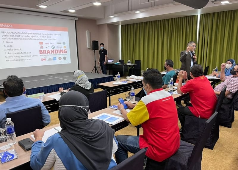 TRAINING: Unleashing Exponential Learning for a Mind-Blowing Productivity Boost!