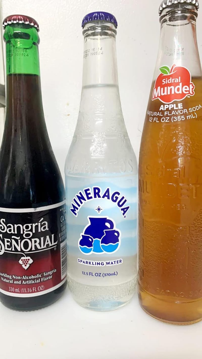 Refrescos y agua