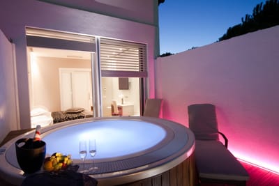 Suite vista lago con Jacuzzi privata
