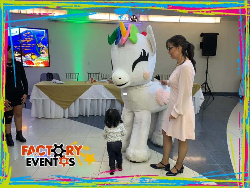 SHOW MUSICAL UNICORNIO