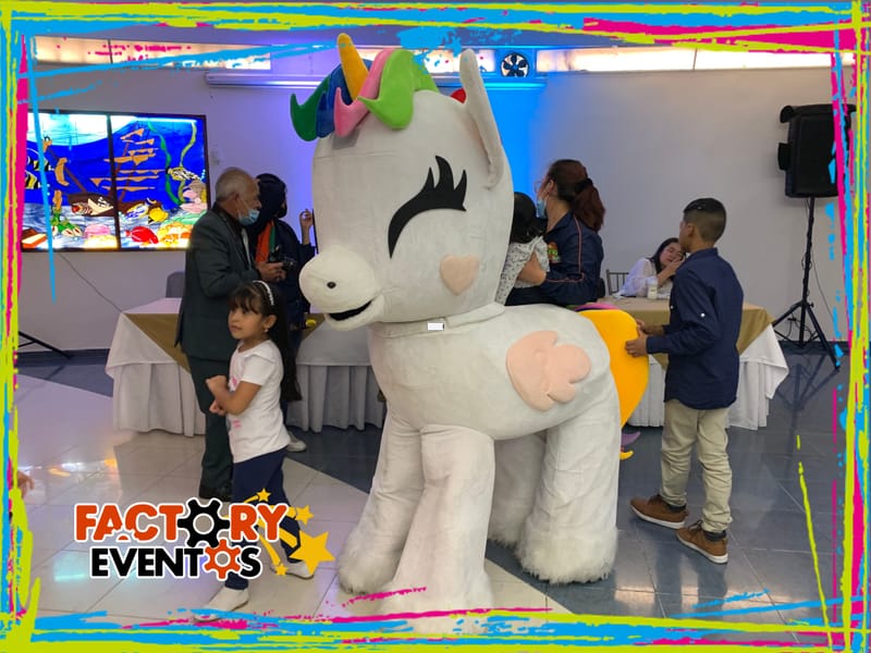 SHOW MUSICAL UNICORNIO