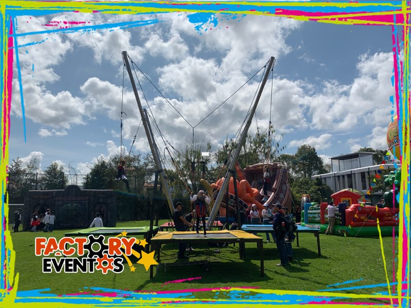 BUNGEE JUMPING MULTIPLE