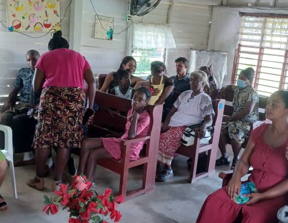 Iglesia de La Yaya se viste de gala