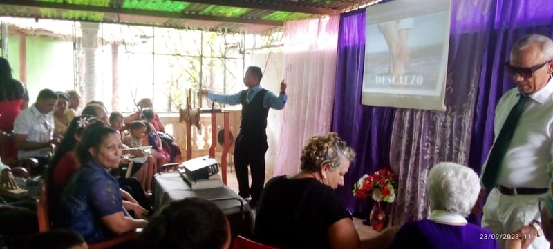 Distrital "Descalzos" en iglesia adventista de Venezuela