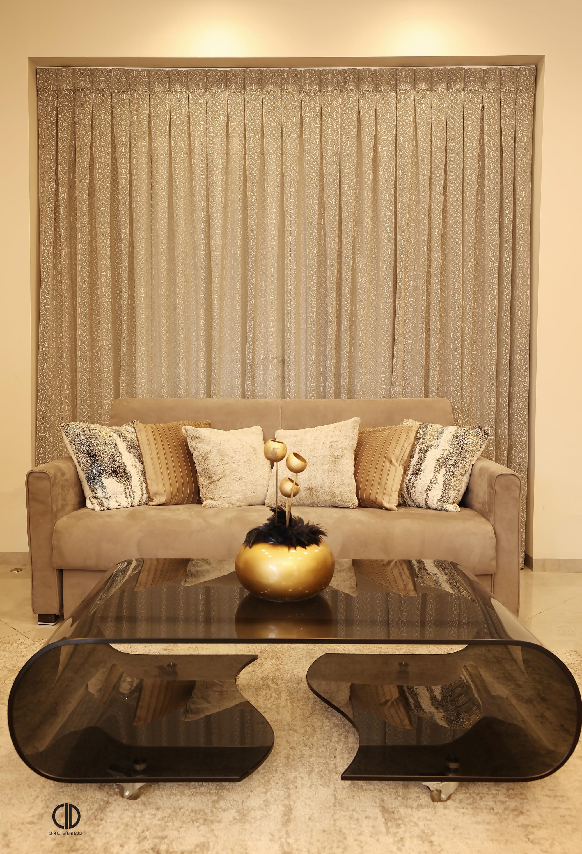 European Style, sophisticated Jerusalem Estate apartment 3