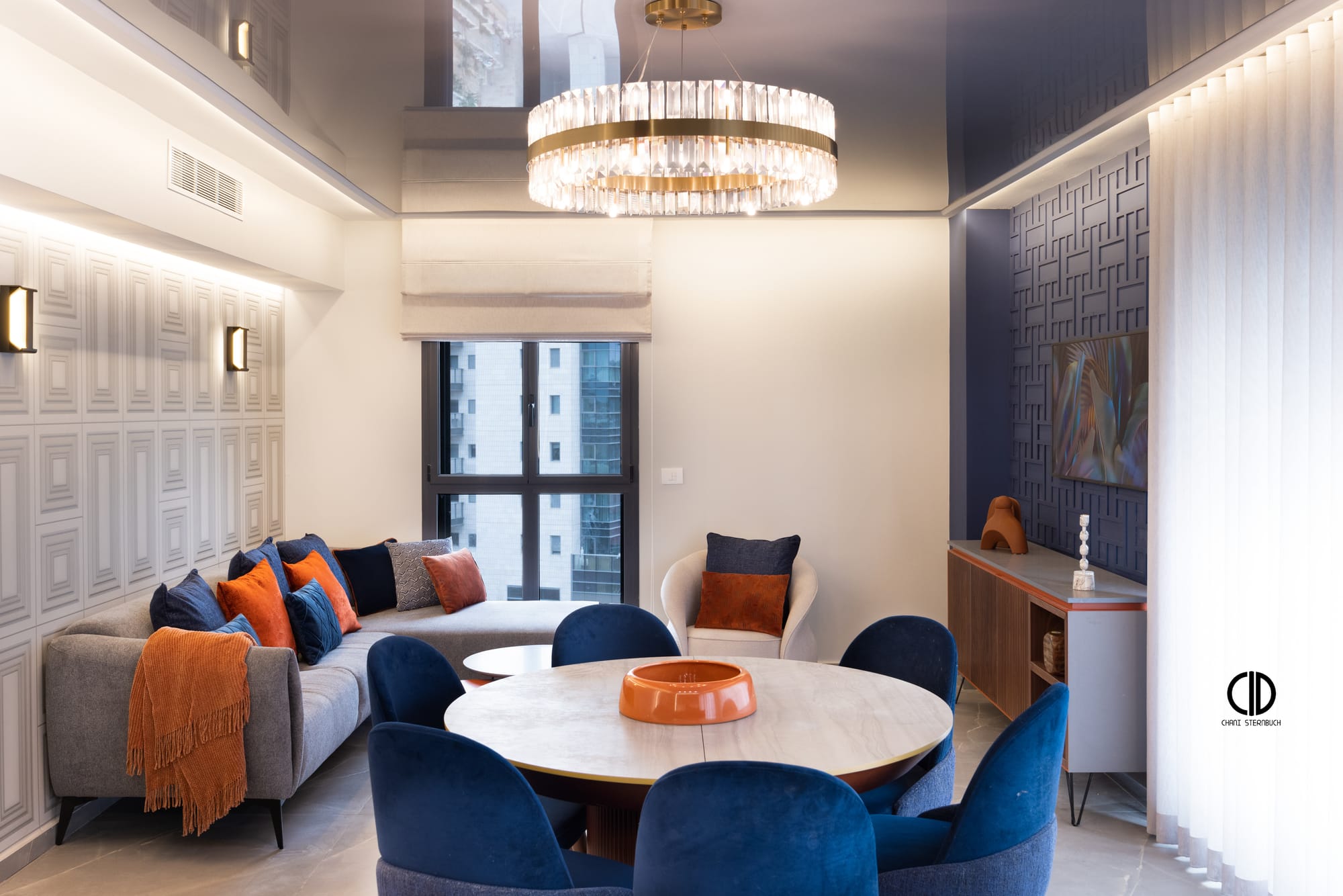 Exquisitely designed Agripas Airbnb apartment 1