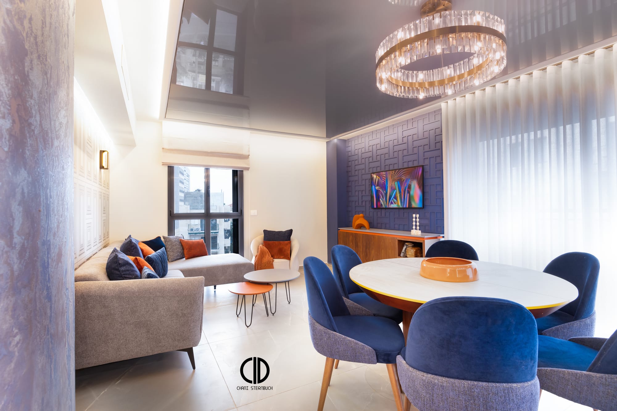 Exquisitely designed Agripas Airbnb apartment 1