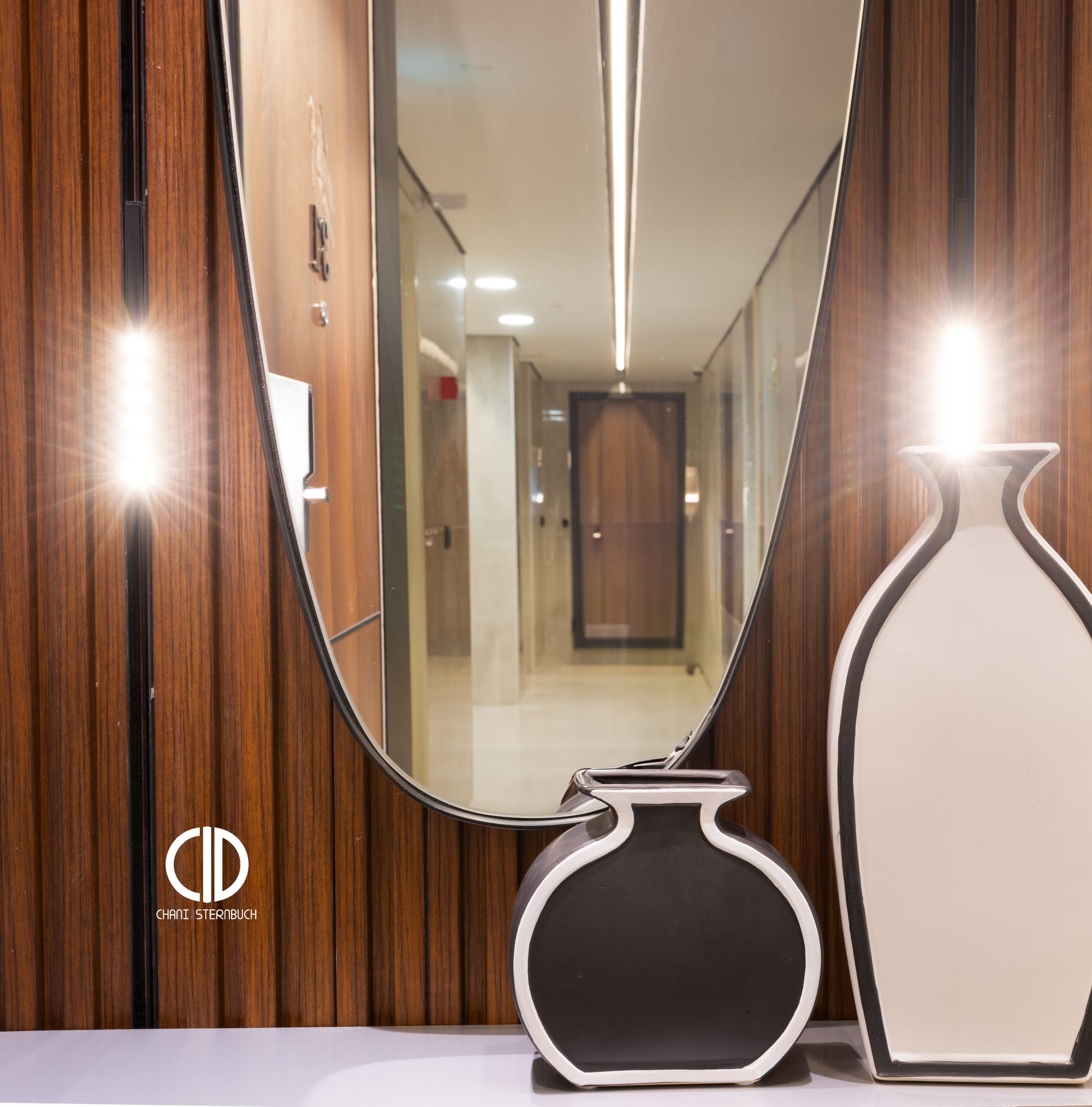 Exquisitely designed Agripas Airbnb apartment 1