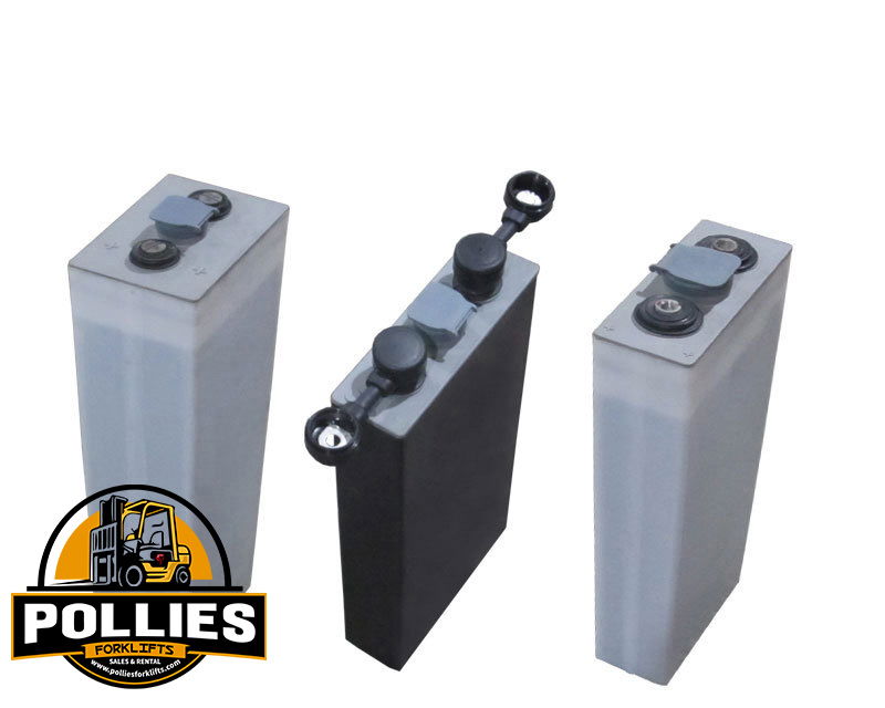 🔋 Elevate Your Forklift Fleet with Our Premium Custom-Built Batteries! 🔋