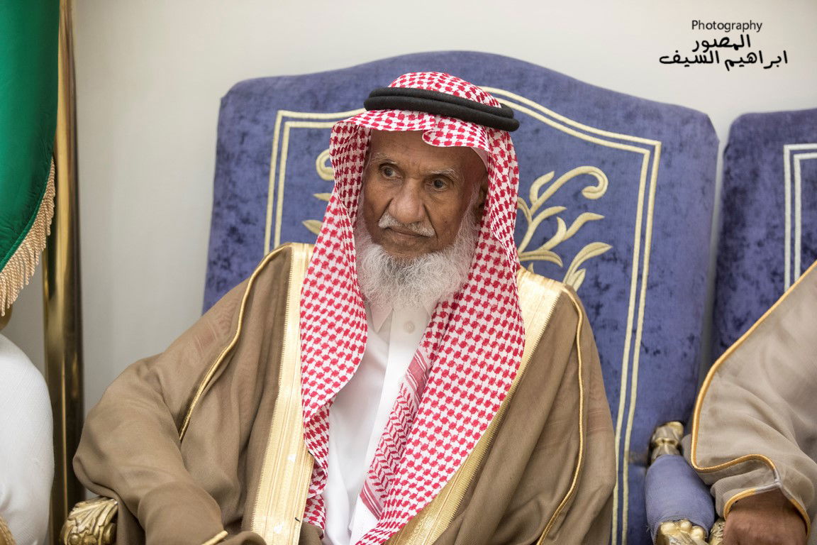 الرزقان يحتفلون في زواج أبنتهم