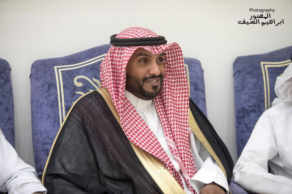 الرزقان يحتفلون في زواج أبنتهم