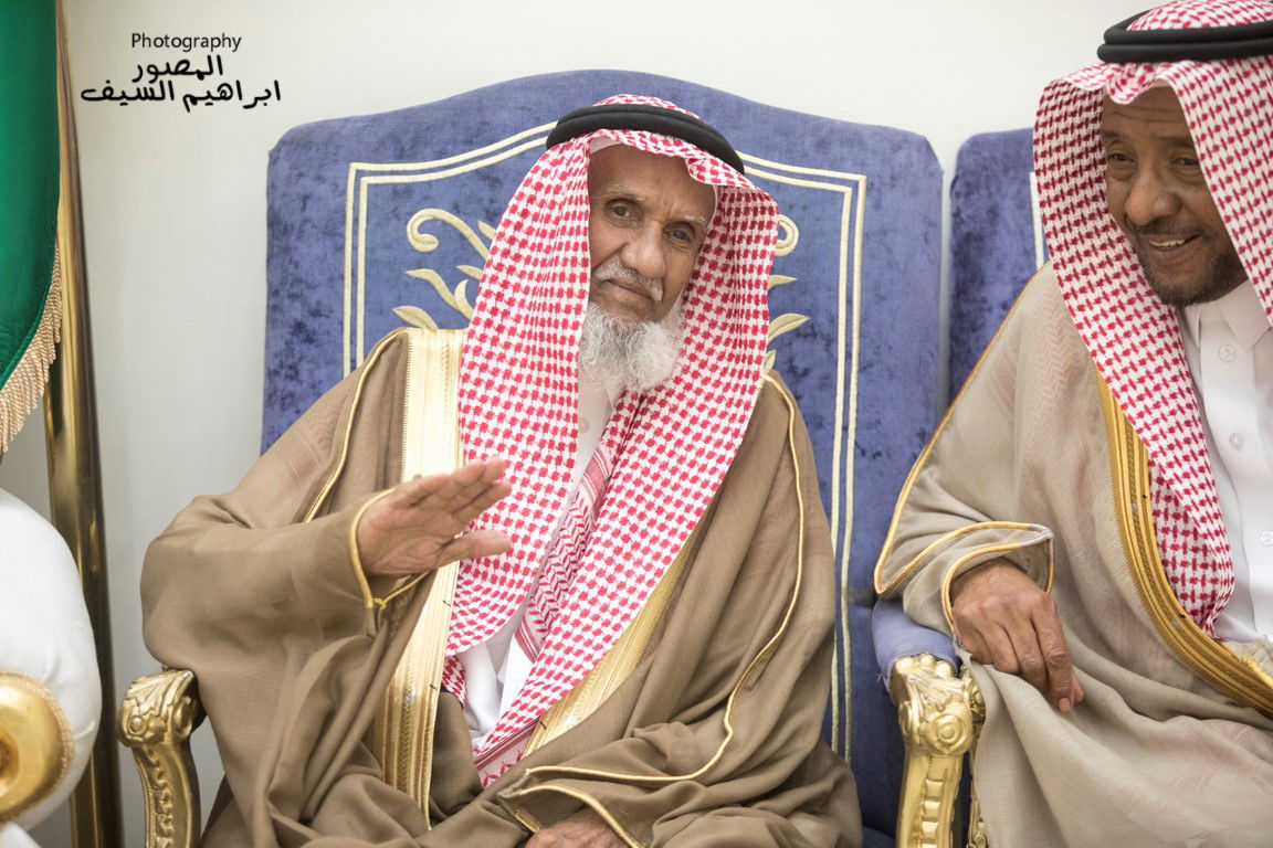 الرزقان يحتفلون في زواج أبنتهم