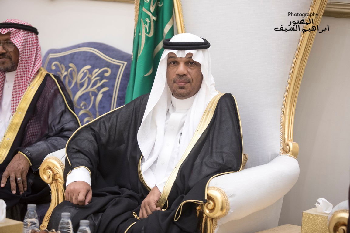 الرزقان يحتفلون في زواج أبنتهم