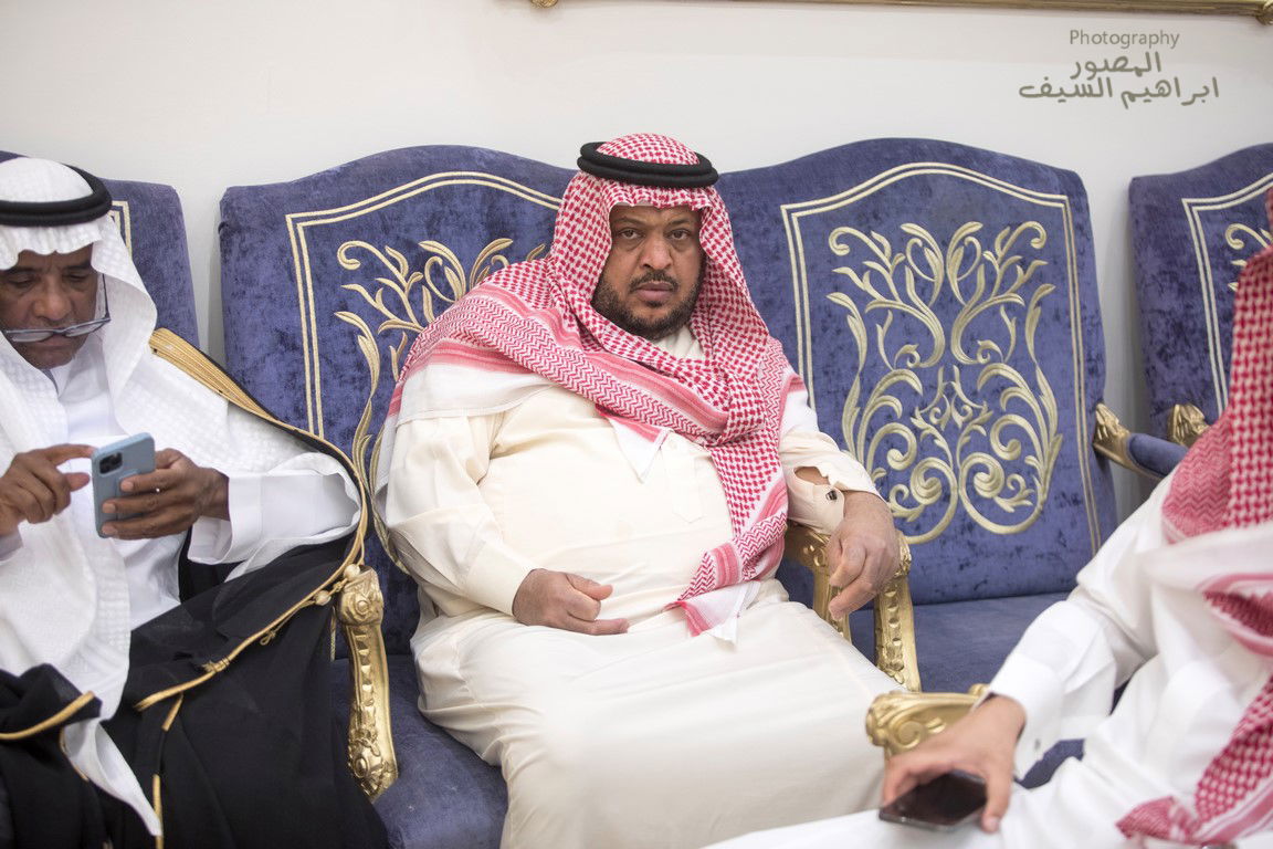 الرزقان يحتفلون في زواج أبنتهم