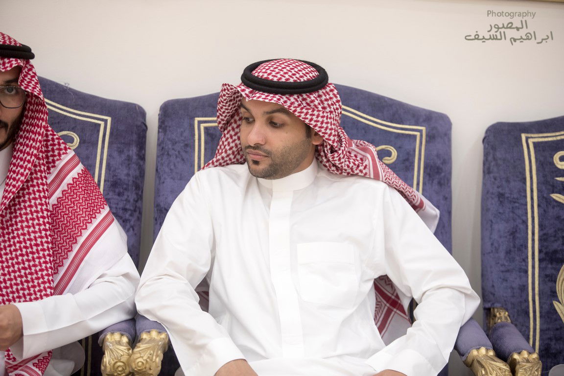 الرزقان يحتفلون في زواج أبنتهم