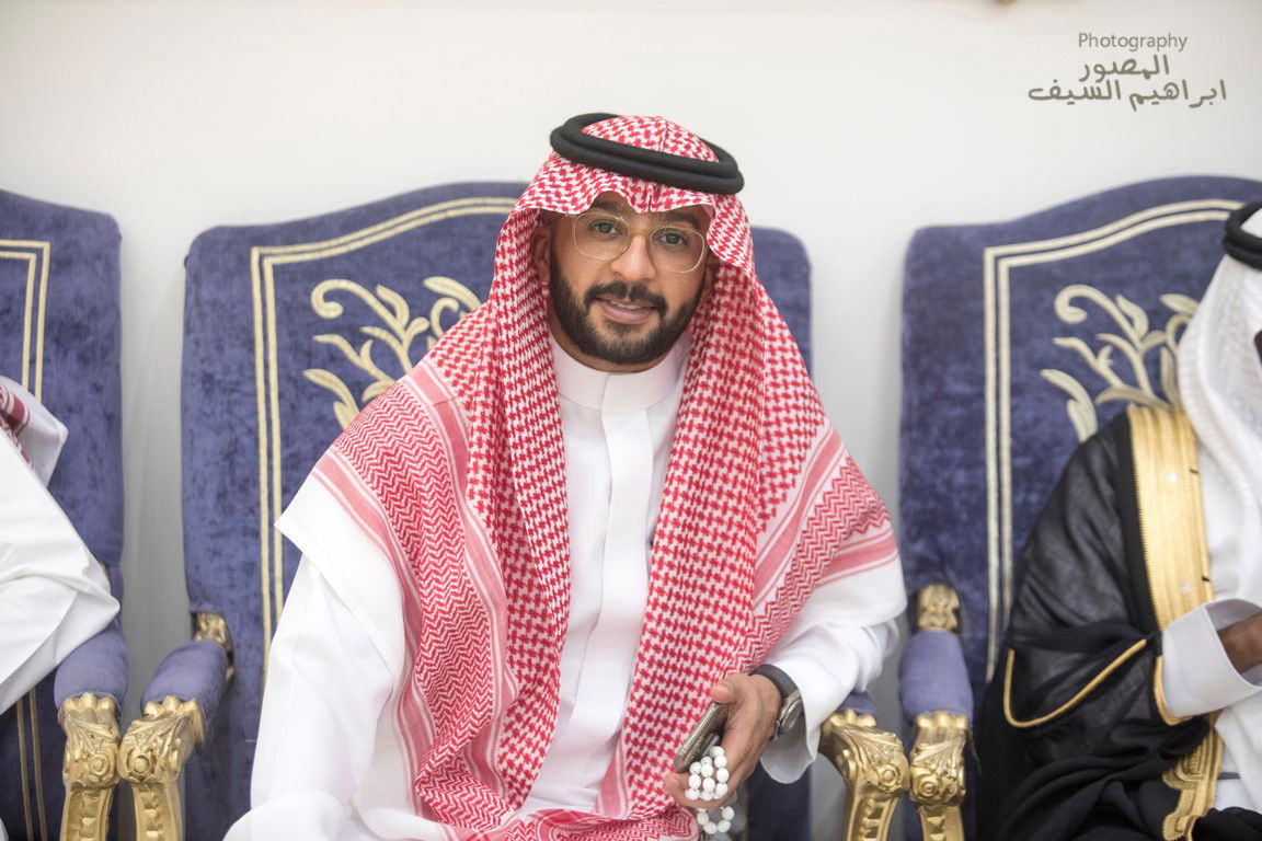 الرزقان يحتفلون في زواج أبنتهم