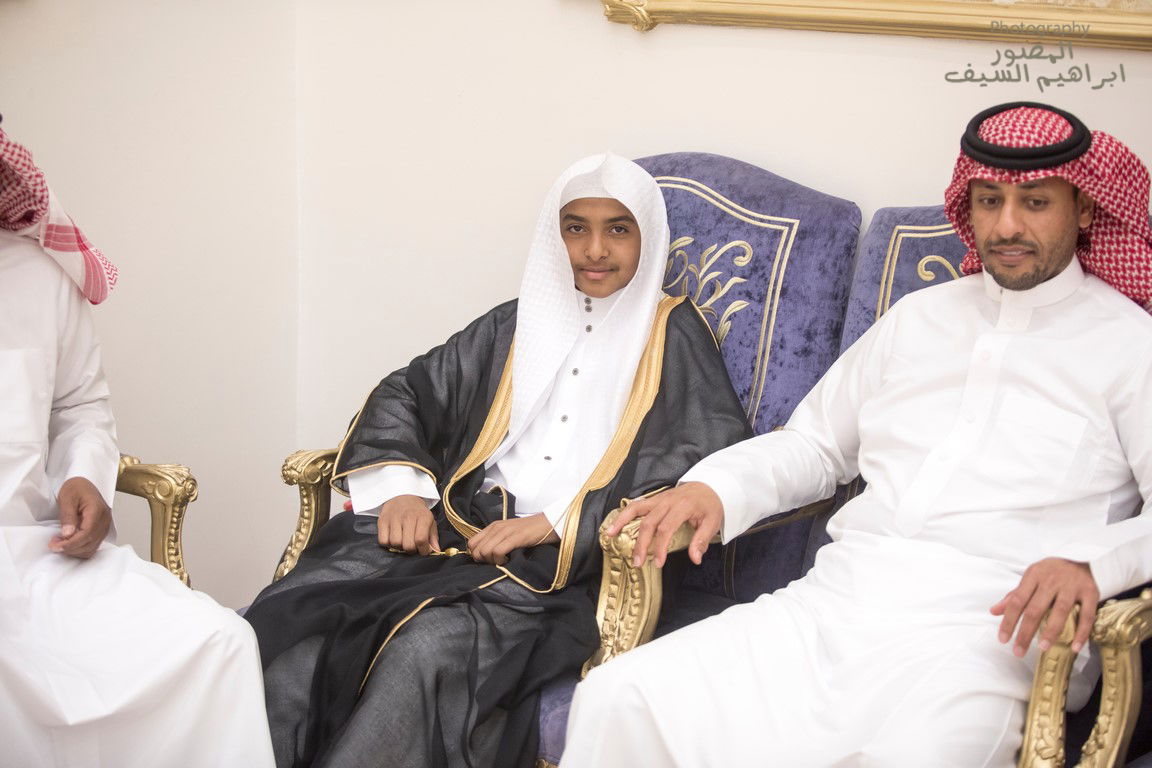 الرزقان يحتفلون في زواج أبنتهم