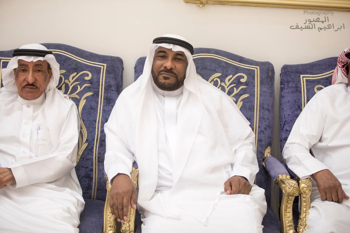 الرزقان يحتفلون في زواج أبنتهم