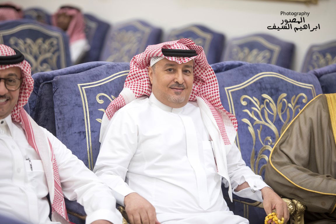 الرزقان يحتفلون في زواج أبنتهم