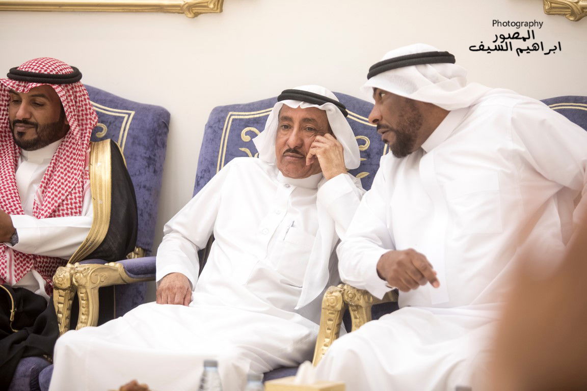 الرزقان يحتفلون في زواج أبنتهم