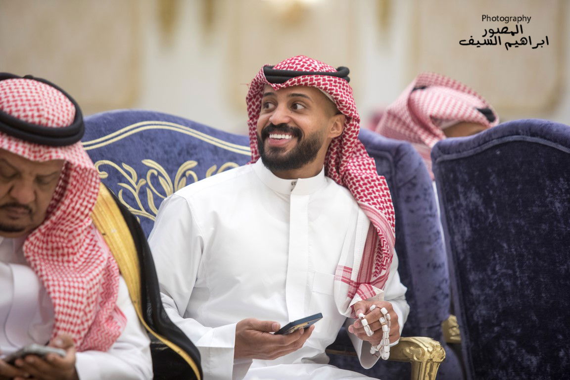 الرزقان يحتفلون في زواج أبنتهم