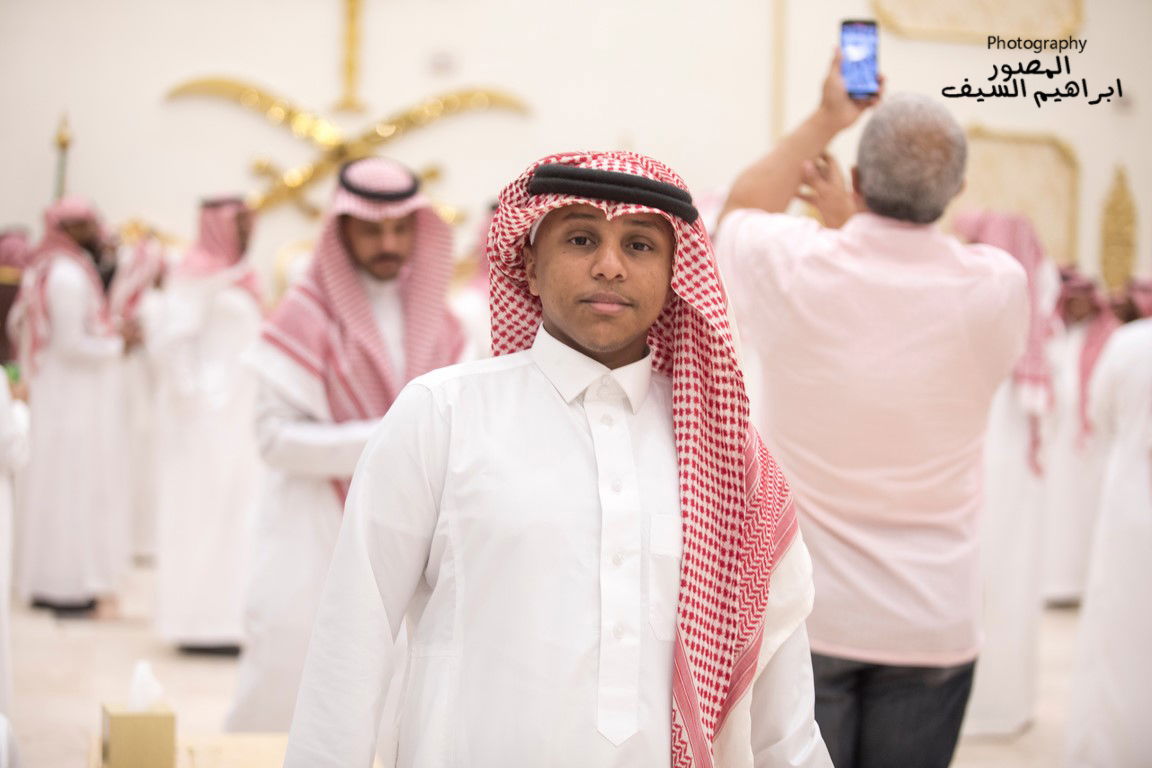 الرزقان يحتفلون في زواج أبنتهم