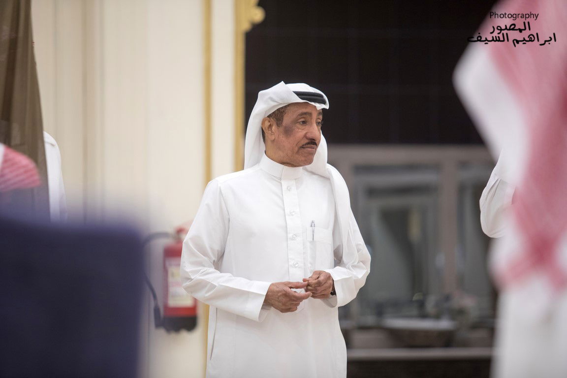 الرزقان يحتفلون في زواج أبنتهم