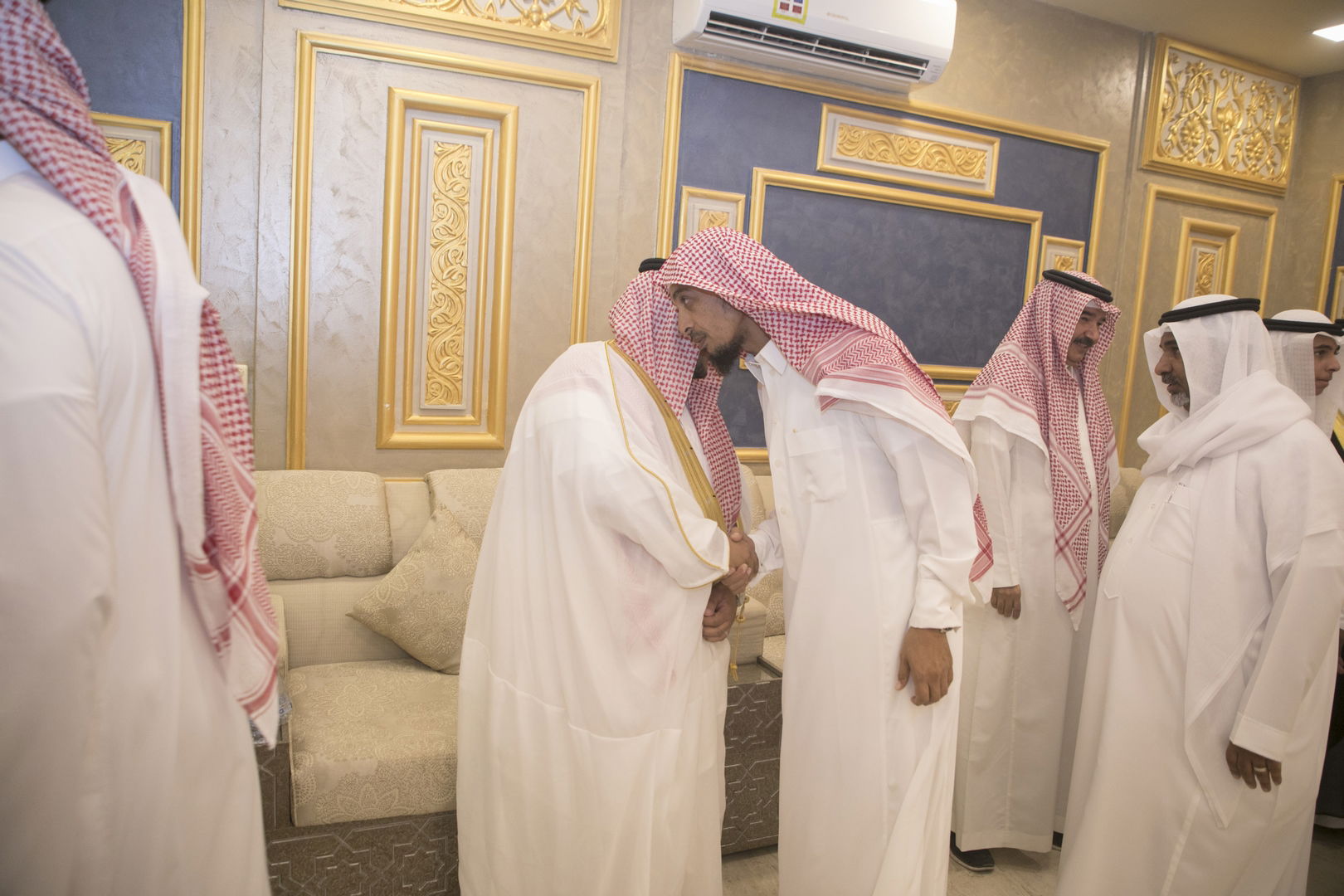 زواج رائد بن محمد عبدالله بن مالك 