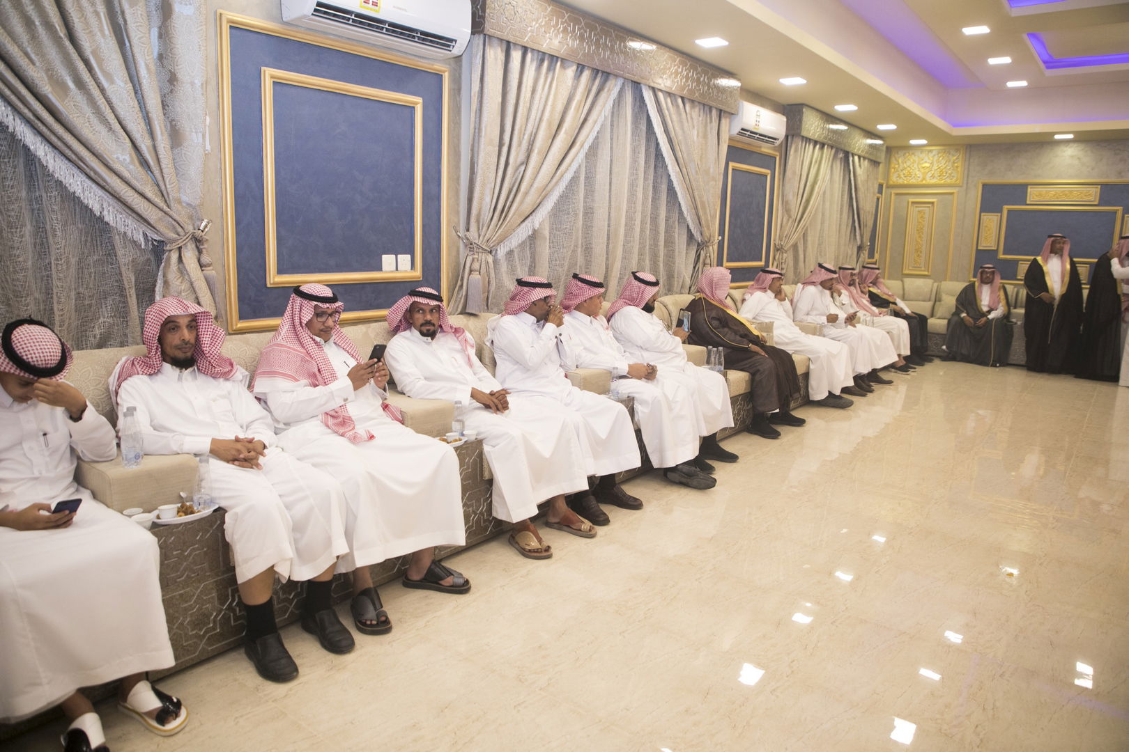 زواج رائد بن محمد عبدالله بن مالك 