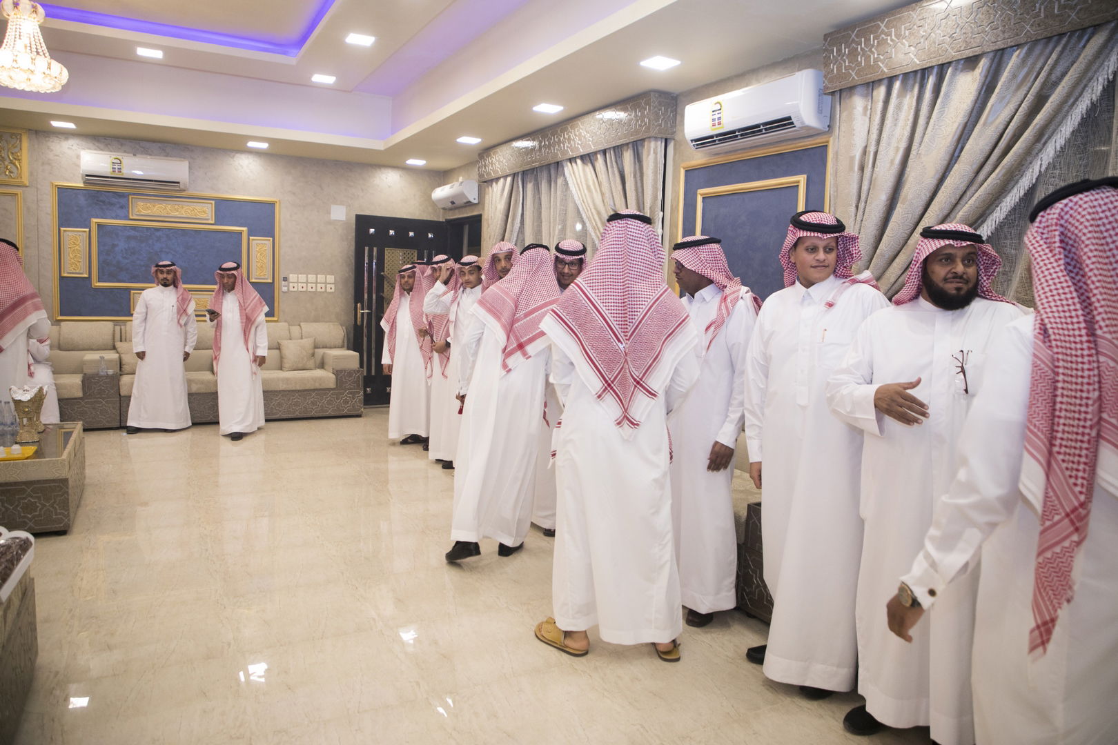 زواج رائد بن محمد عبدالله بن مالك 