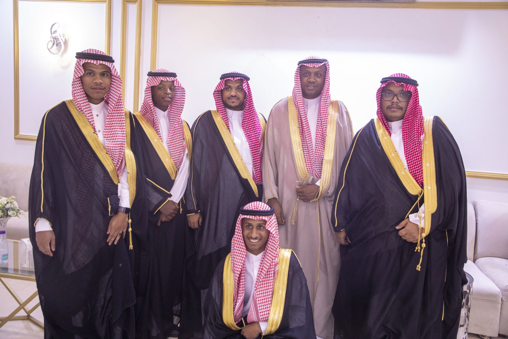 بارك الله لهما وبارك عليهما وجمع بينهما في خير