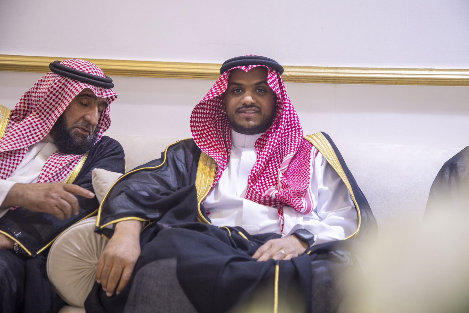 بارك الله لهما وبارك عليهما وجمع بينهما في خير