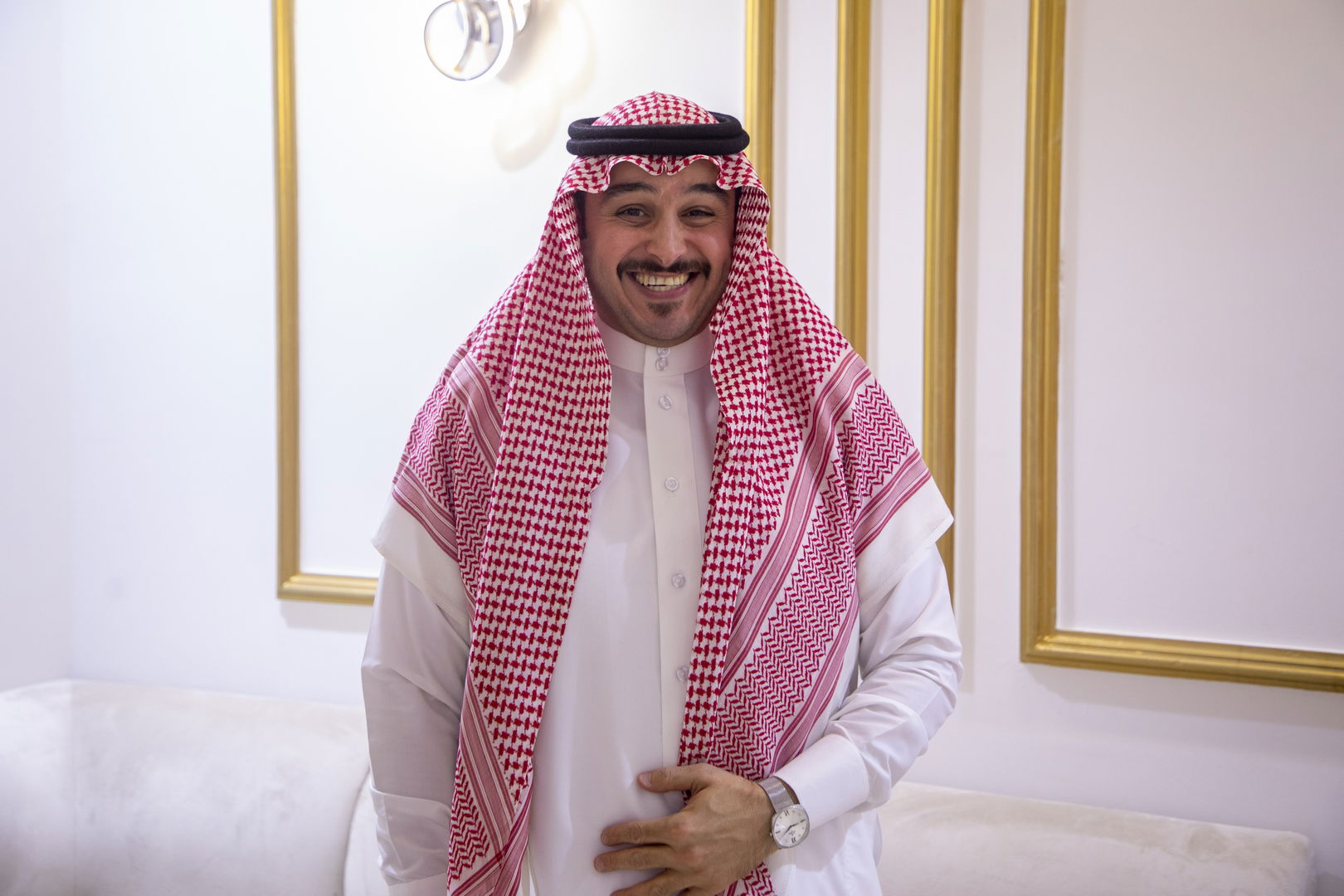 بارك الله لهما وبارك عليهما وجمع بينهما في خير