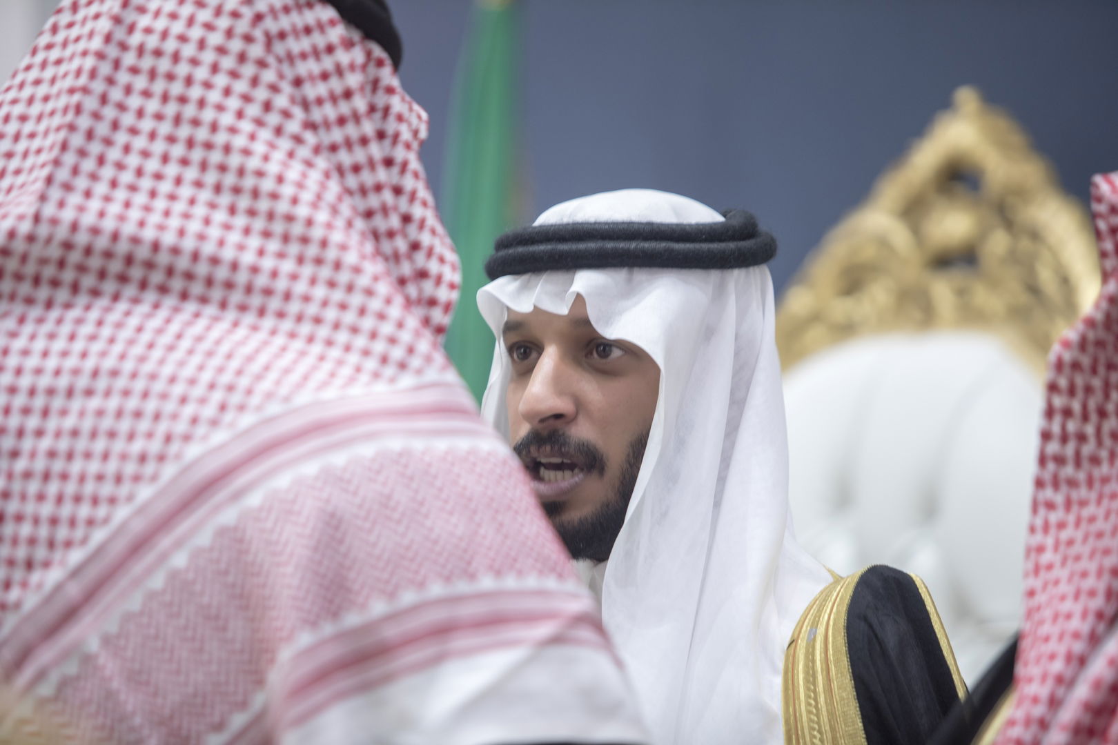 واحييا هذا الزواج غناء الفنانين 1. دحوم الطلاسي                                 2. منصور الدخيل                 3. بن مرضي                4. محمد مبارك