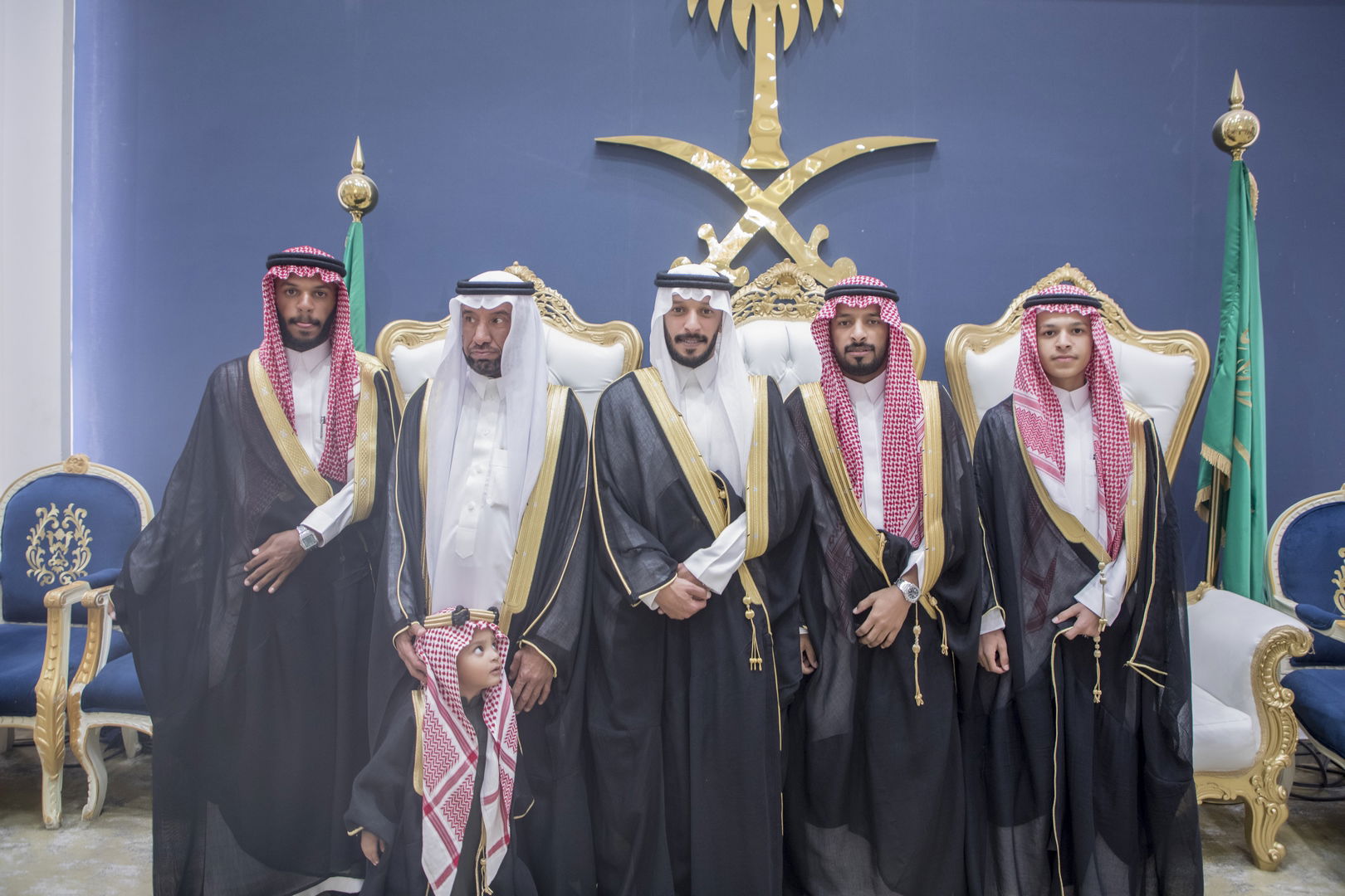 واحييا هذا الزواج غناء الفنانين 1. دحوم الطلاسي                                 2. منصور الدخيل                 3. بن مرضي                4. محمد مبارك