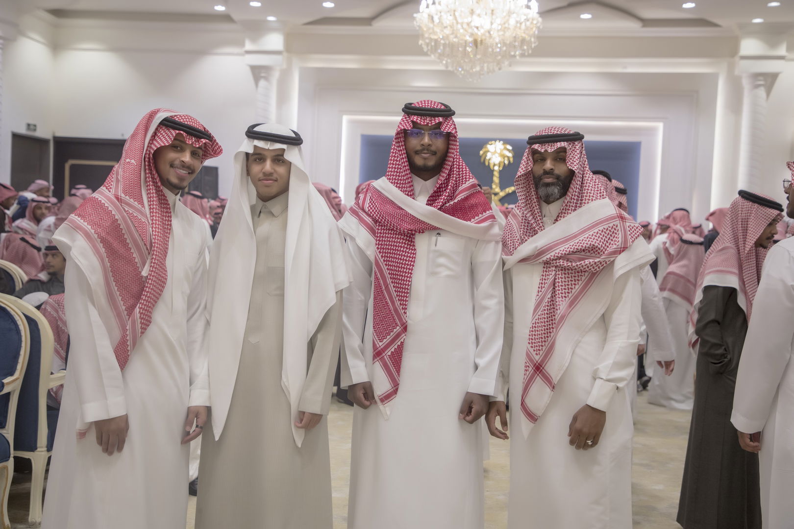 واحييا هذا الزواج غناء الفنانين 1. دحوم الطلاسي                                 2. منصور الدخيل                 3. بن مرضي                4. محمد مبارك