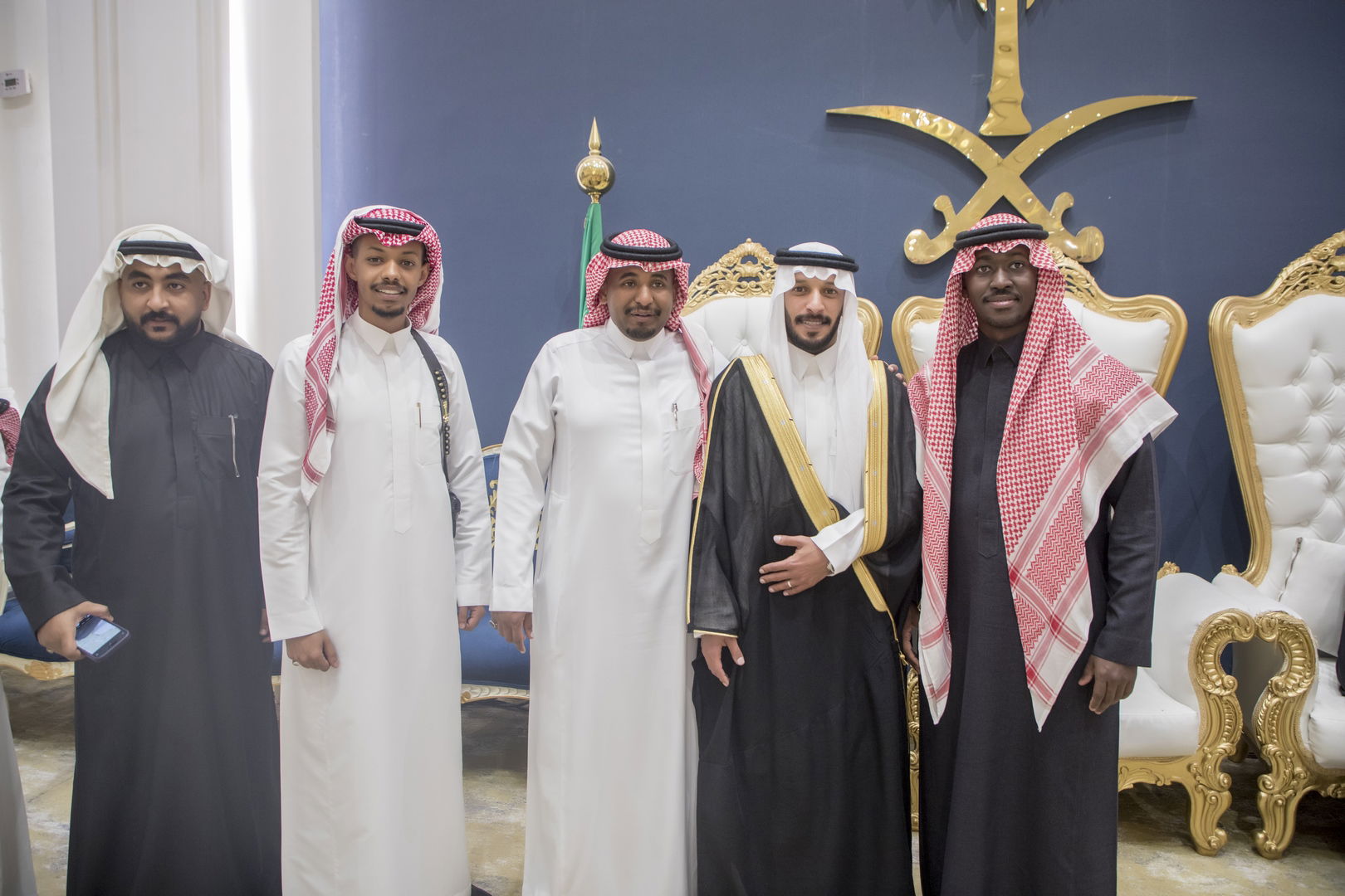 واحييا هذا الزواج غناء الفنانين 1. دحوم الطلاسي                                 2. منصور الدخيل                 3. بن مرضي                4. محمد مبارك