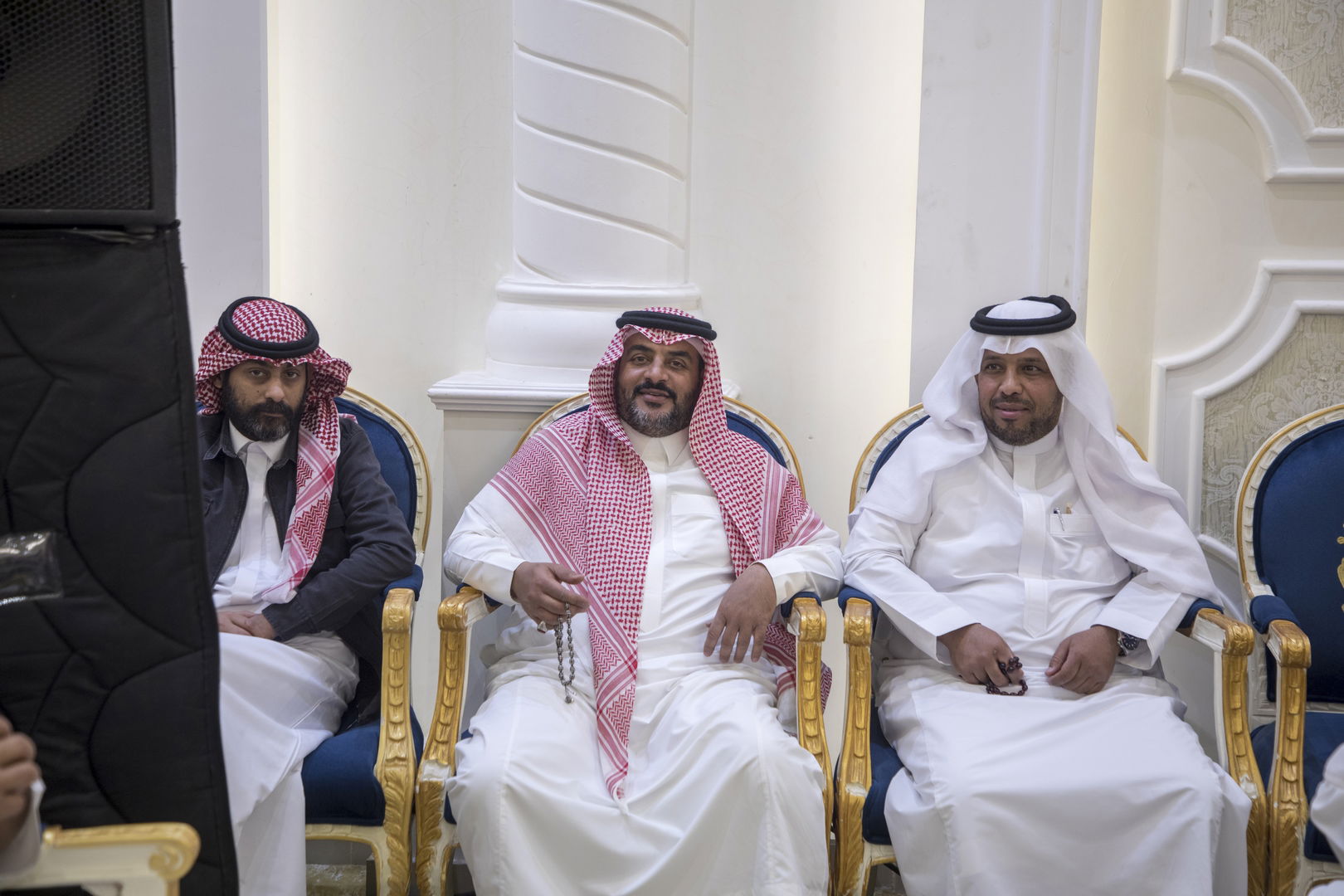 واحييا هذا الزواج غناء الفنانين 1. دحوم الطلاسي                                 2. منصور الدخيل                 3. بن مرضي                4. محمد مبارك