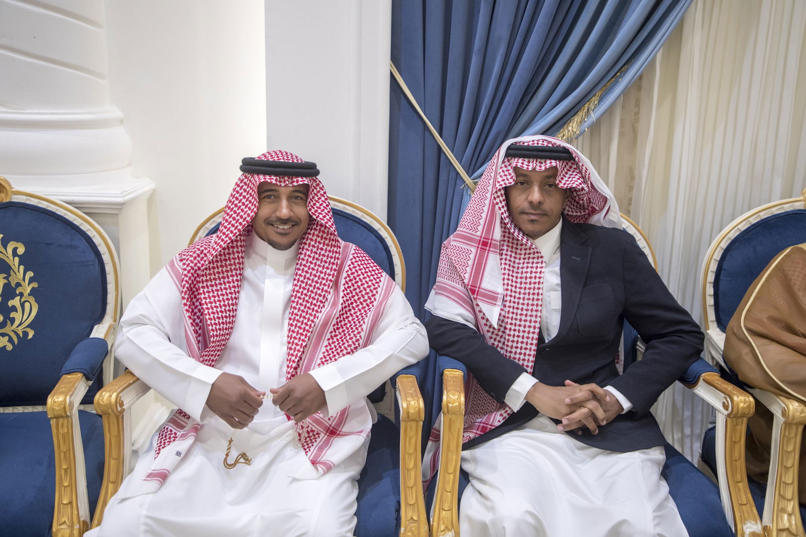 واحييا هذا الزواج غناء الفنانين 1. دحوم الطلاسي                                 2. منصور الدخيل                 3. بن مرضي                4. محمد مبارك