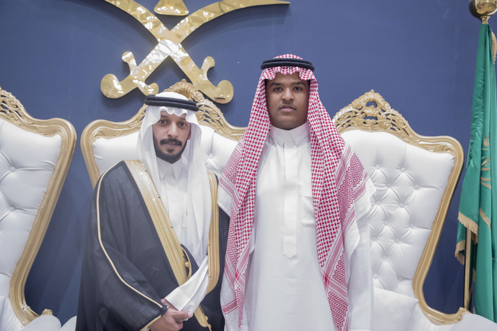 واحييا هذا الزواج غناء الفنانين 1. دحوم الطلاسي                                 2. منصور الدخيل                 3. بن مرضي                4. محمد مبارك