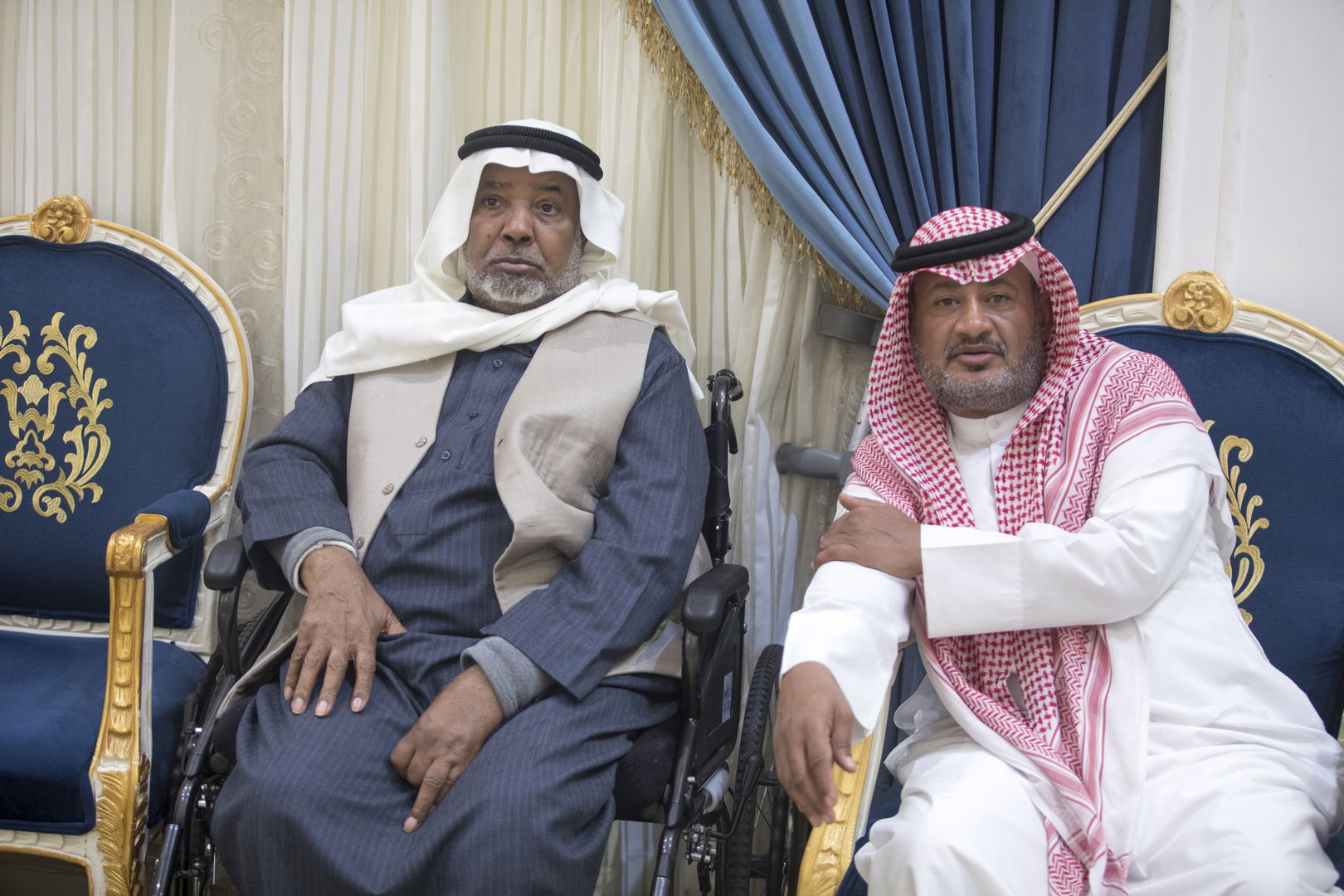 واحييا هذا الزواج غناء الفنانين 1. دحوم الطلاسي                                 2. منصور الدخيل                 3. بن مرضي                4. محمد مبارك