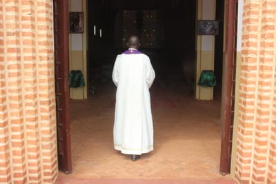 Réflexion et partage sur l'envoi d'un prêtre diocésain comme Fidei Donum