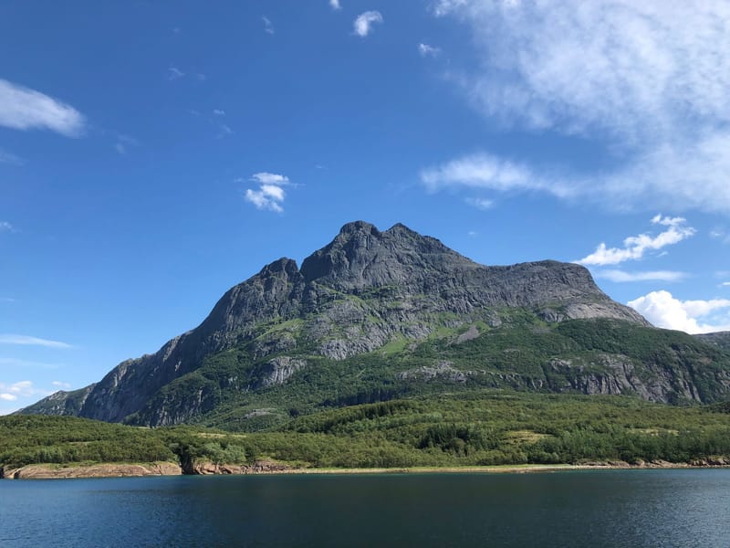 Day 12: Ferry, Artic circle, rain and a heartwarming end