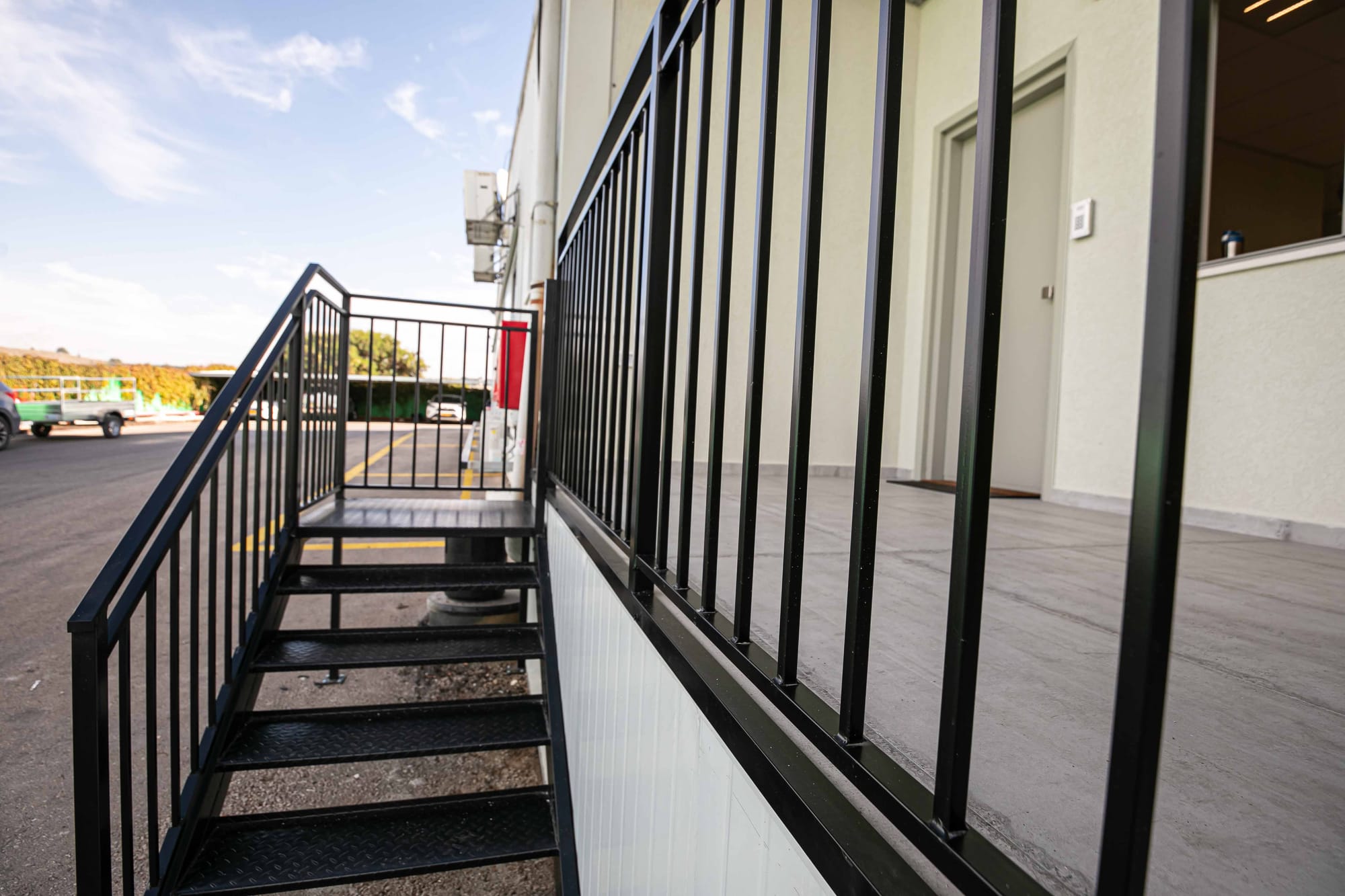 מדרגות מתכת בהתאמה אישית